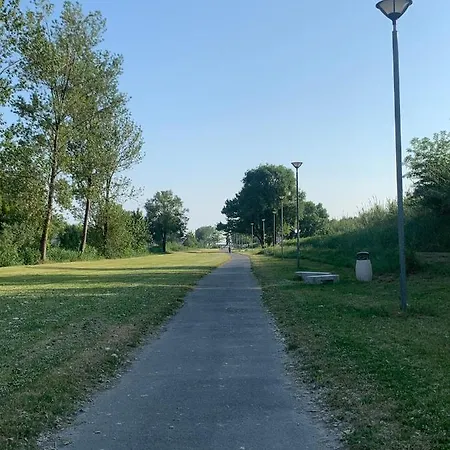 Nocleg ze śniadaniem Casa Violetta *