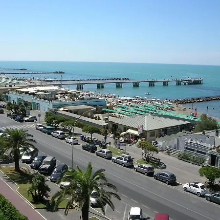 فندق مبيت وإفطار Casa Violetta مارينا دي ماسا